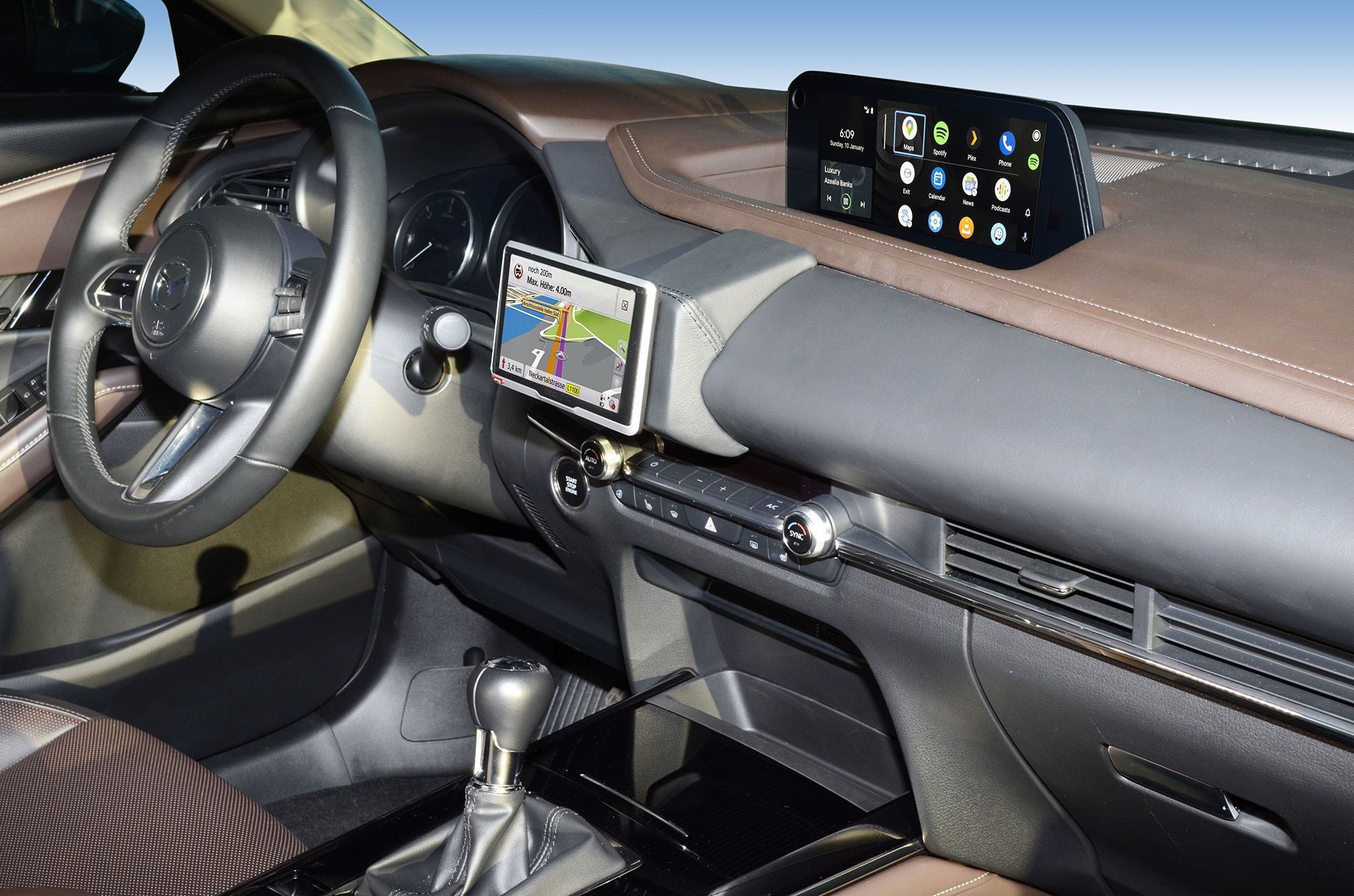 Kuda console Mazda CX-30 2019- NAVI